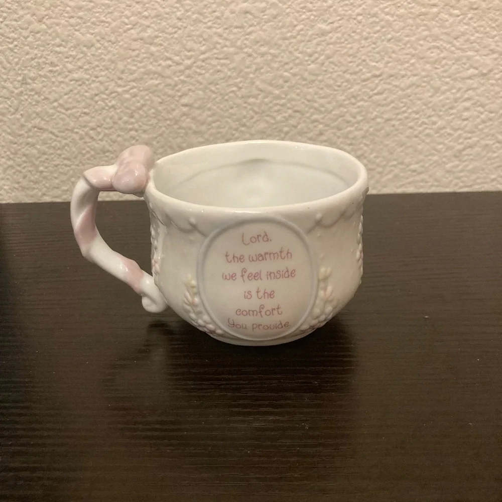 Vintage 1994 Precious Moments cup